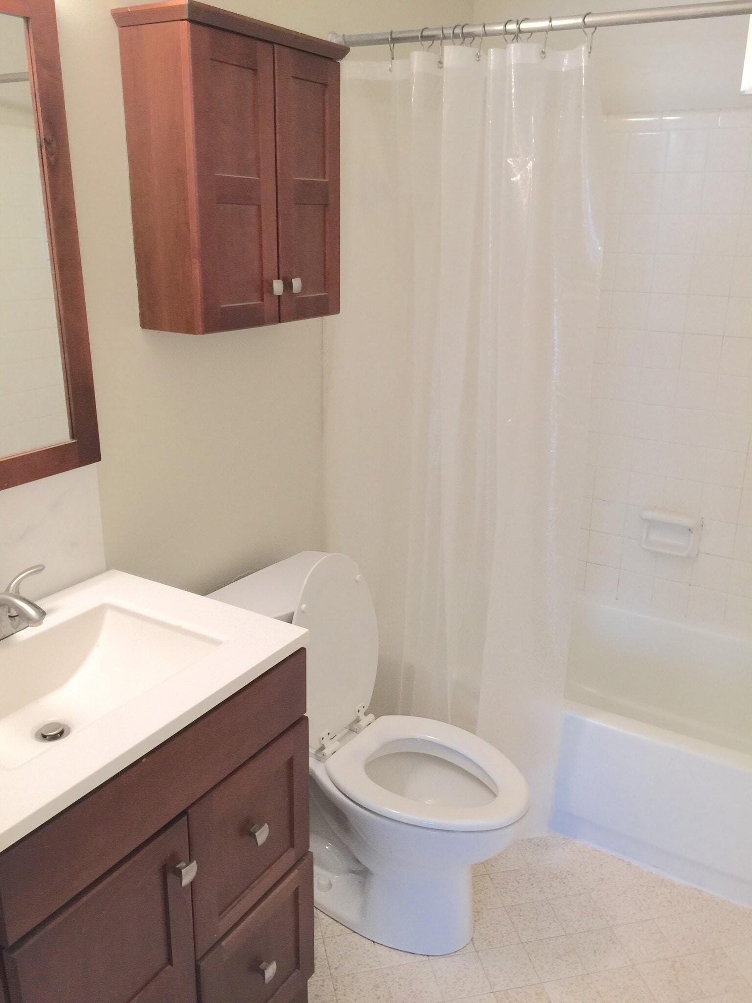 Building Photo - 2601 Hillsboro Pike