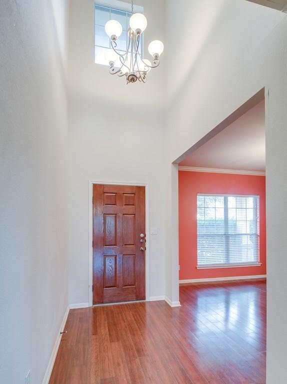 Building Photo - 14821 Fernhill Dr