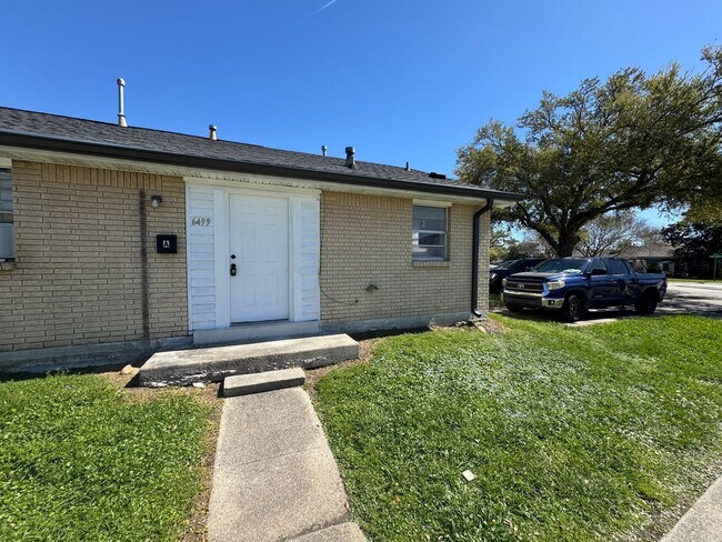 Building Photo - 6499 Marcie St