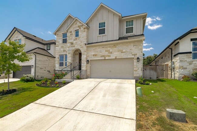 Building Photo - 708 Pinnacle Dr