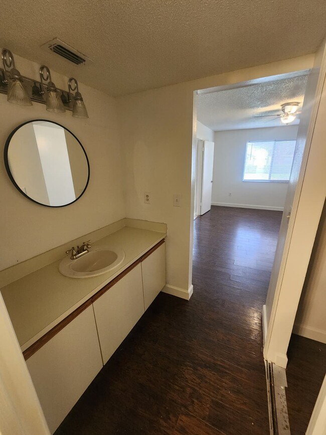 Building Photo - 3103 Rio Grande Trail