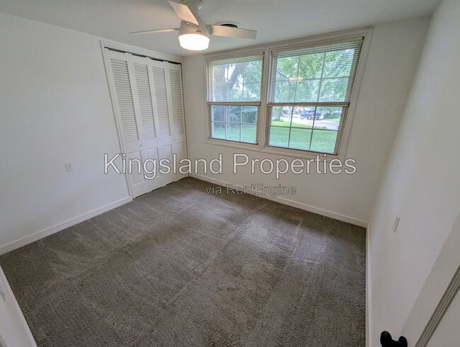 Building Photo - 4101 Koeln Ave