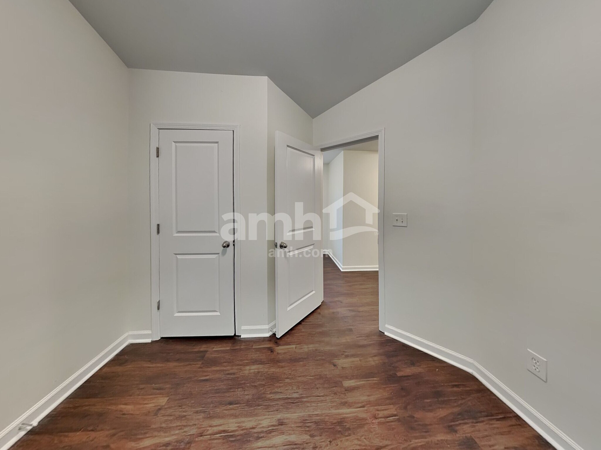 Building Photo - 1490 Aster Ives Dr