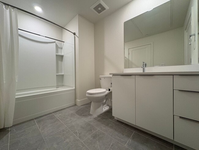 Building Photo - Executive 1 bedroom is seconds from Tesla & Warm Springs BART.