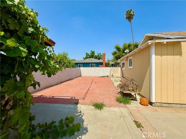 Building Photo - 153 S Muscatel Ave