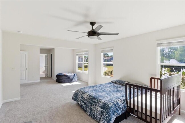 Building Photo - 296 Maple Brook Dr