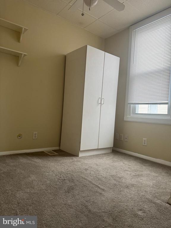 Building Photo - 3412 Salmon St