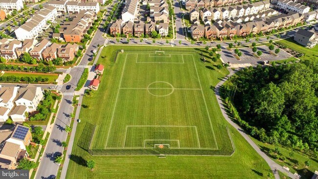 Building Photo - 22559 Clarksburg Rd