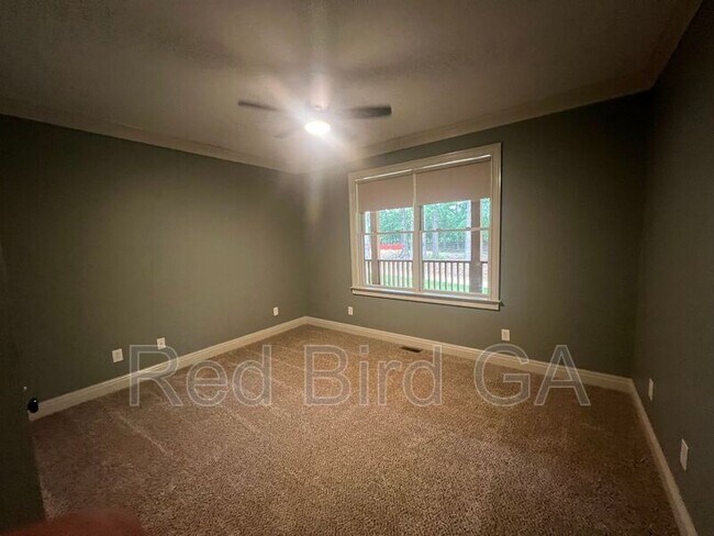 Building Photo - 168 Timberlake Dr