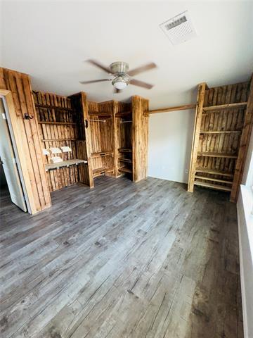 Building Photo - 916 Glenndon Dr