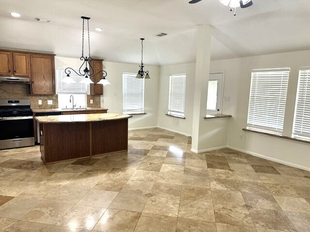Building Photo - 18531 Shadow Line Ct