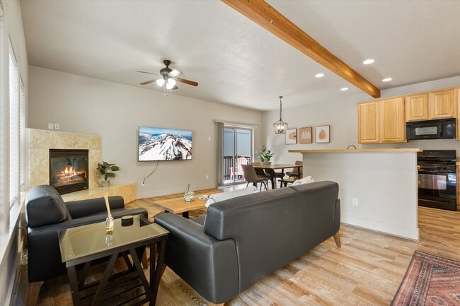 Building Photo - 20184 Merriewood Ln
