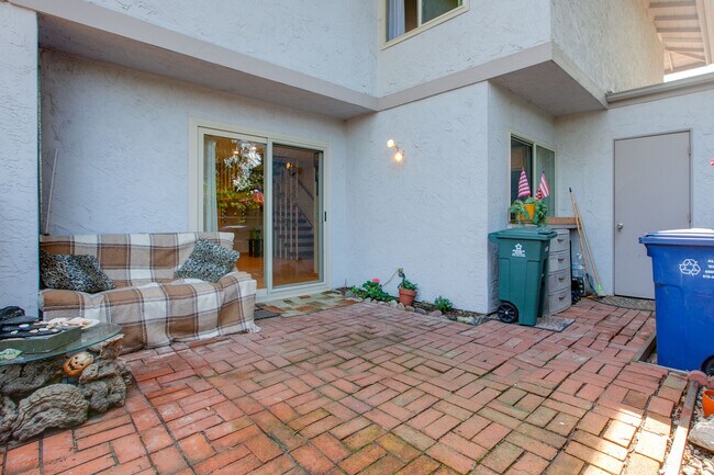 Building Photo - 9556 Easter Way