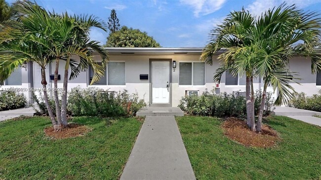 Building Photo - 891 SW 5th St