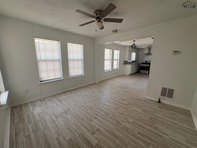 Building Photo - 1514 23rd St