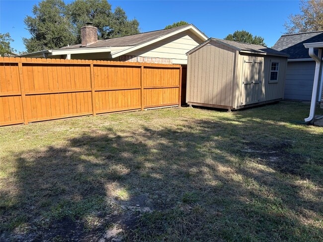 Building Photo - 8523 Riverside Walk Ln