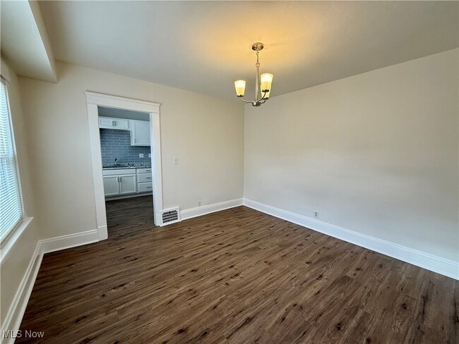 Building Photo - 4706 E 93rd St