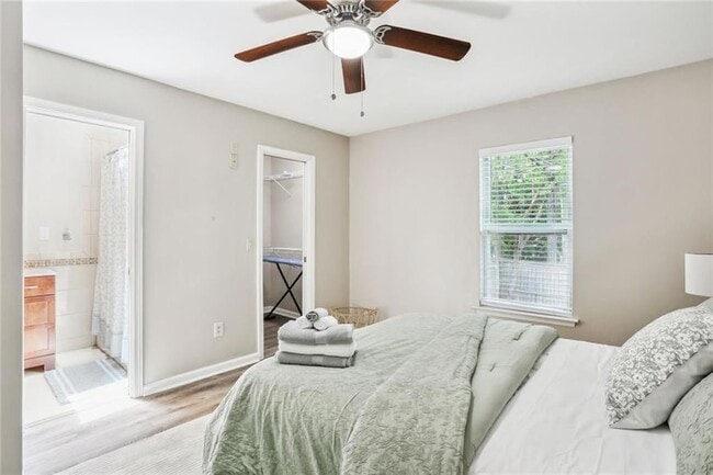 Building Photo - 1802 Cumberland Valley Pl SE