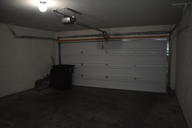 Building Photo - 4600 Honeystreet Bridge Ln