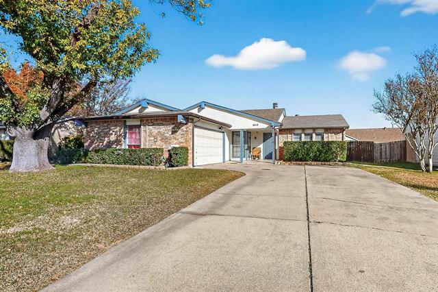 Building Photo - 5613 Powers St