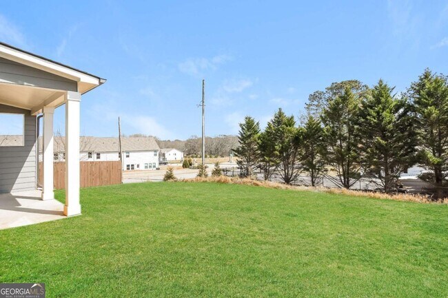 Building Photo - 5379 Fox Den Rd