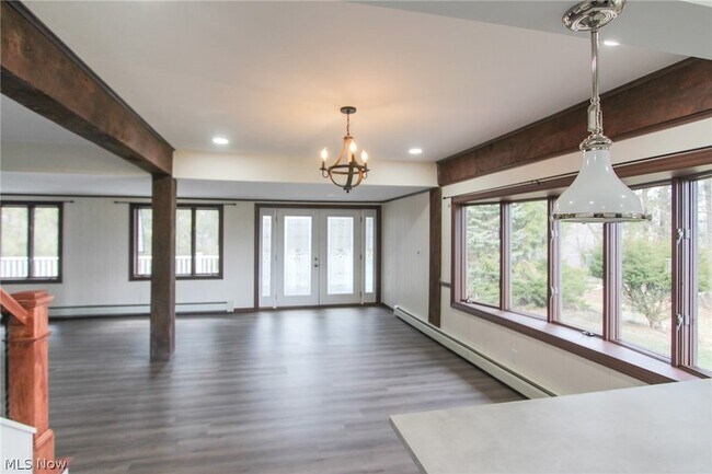 Building Photo - 7349 Tippecanoe Rd