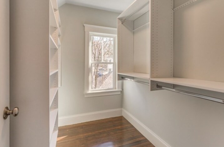 Building Photo - 107 Warren St