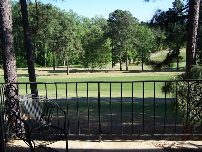 Building Photo - 7 Foxfire Blvd