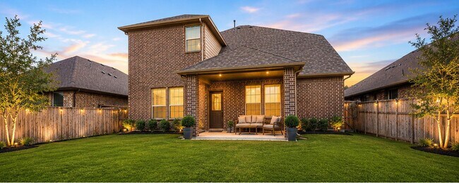 Building Photo - Exceptional Space, Designer Finishes & Award-Winning Aledo ISD