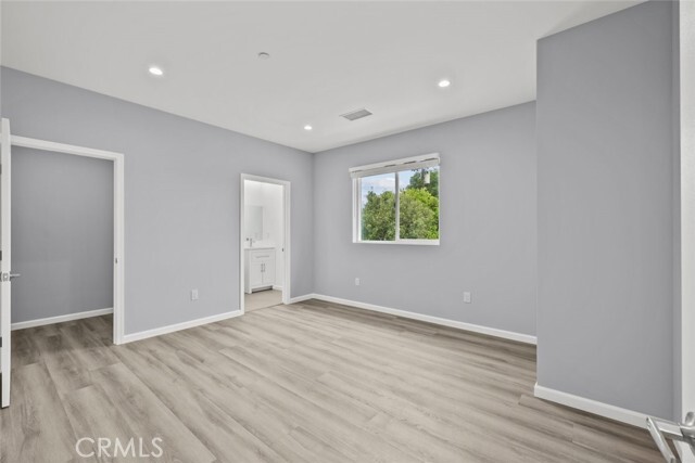 Building Photo - 15834 Eccles St