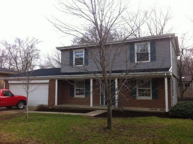 Building Photo - 2004 N Salisbury St