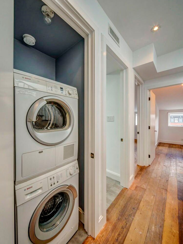 Washer/Dryer - 607 Hancock St