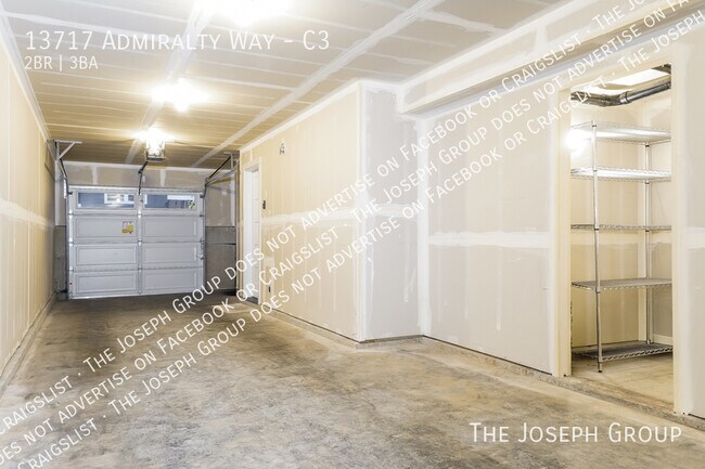 Building Photo - 13717 Admiralty Way