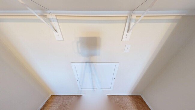 Building Photo - 701 Black Hills Trail