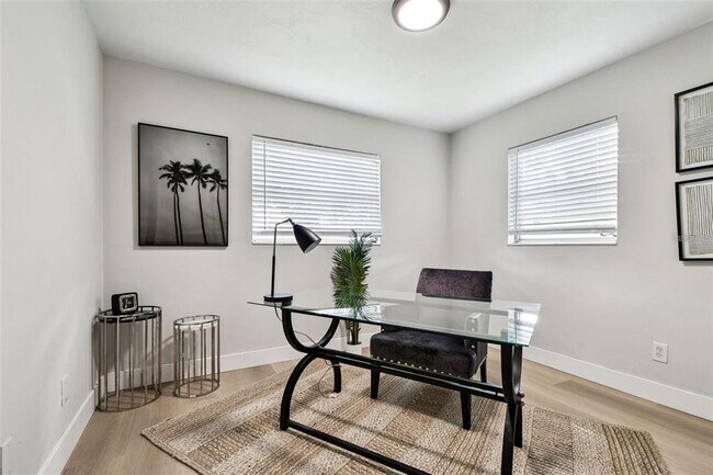 Building Photo - 4545 37th Ave N