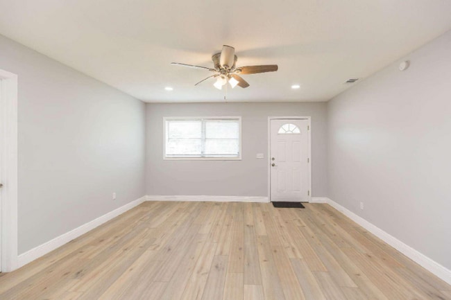 Building Photo - 7518 New Jersey Ave