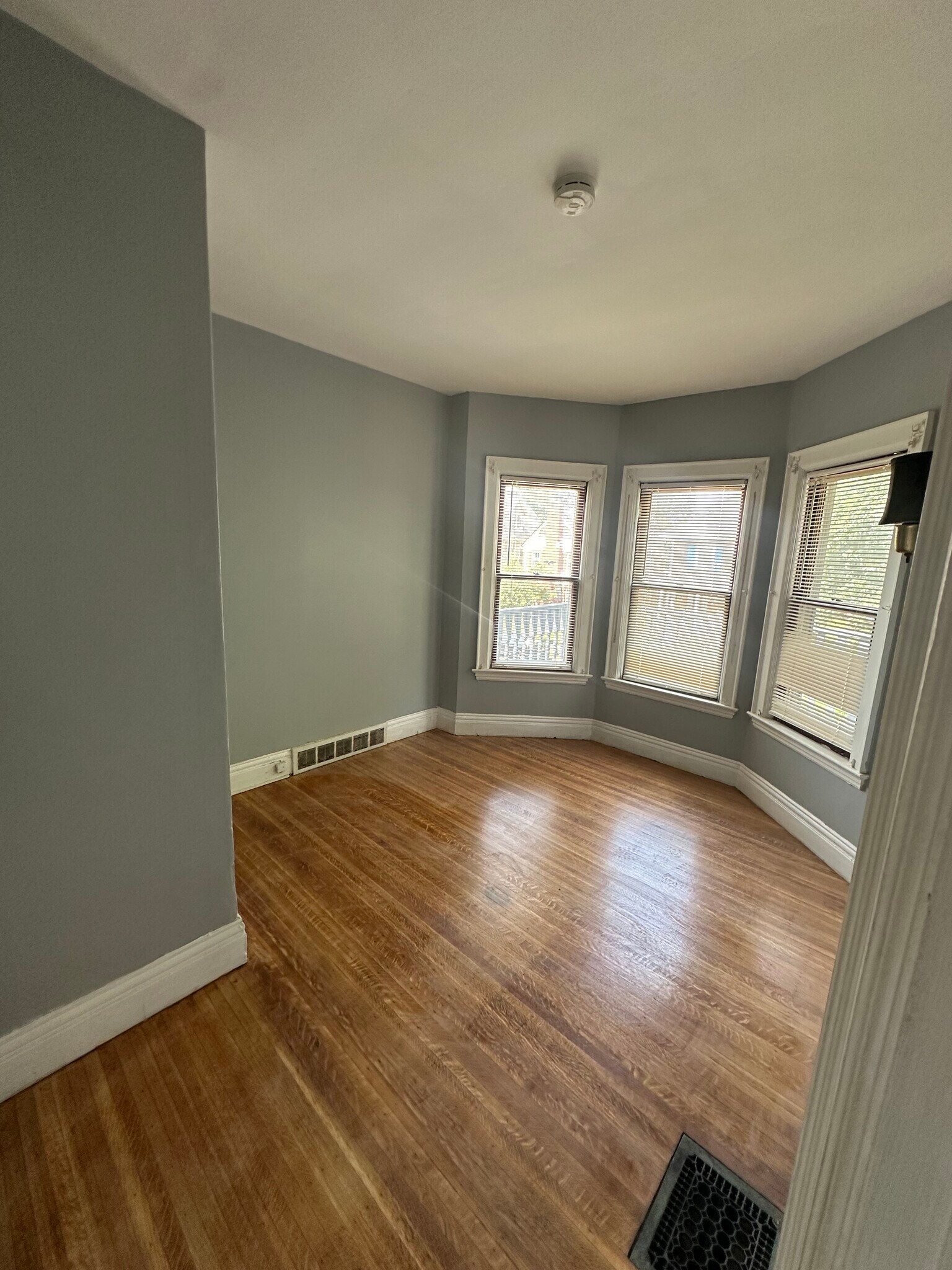 Building Photo - 169 Anderson Pl