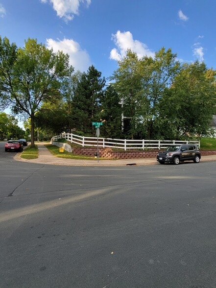 Street view - 308 Lewis St S