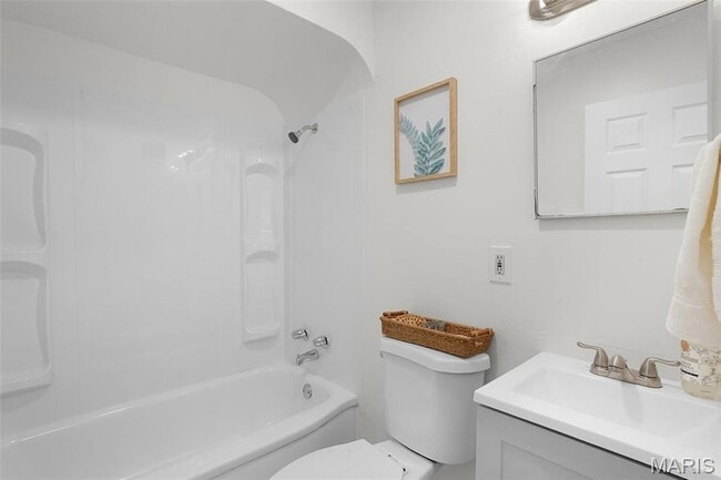 Building Photo - 9845 Dennis Dr