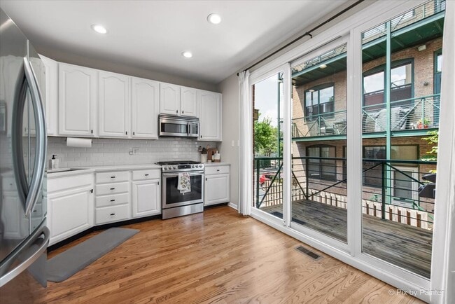 Building Photo - 2508 N Bosworth Ave