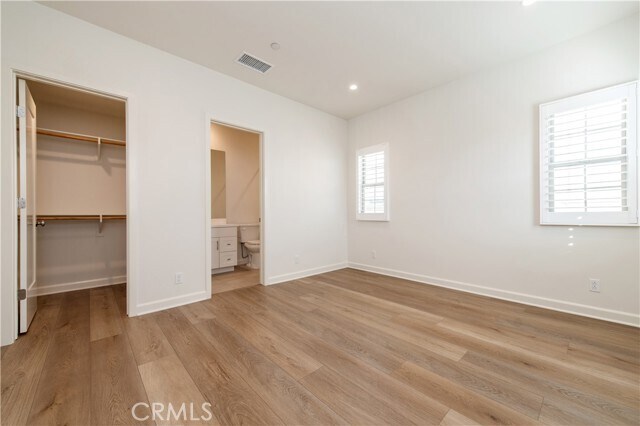 Building Photo - 112 Anthem