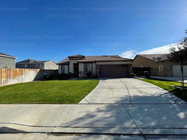 Primary Photo - 4 bedrooms/ 2 bathrooms, with a patio.