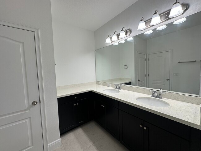 Building Photo - 15479 Sugar Citrus Dr