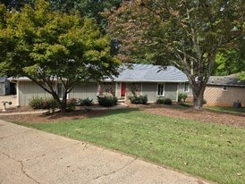Building Photo - 870 Brookfield Pky
