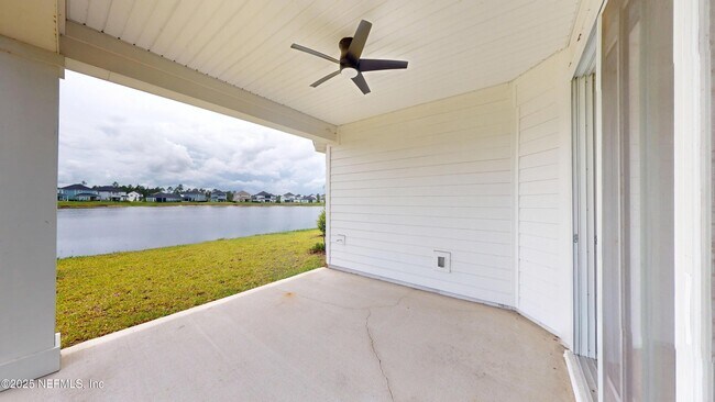 Building Photo - 637 Stargaze Ln
