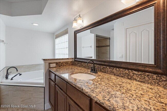 Building Photo - 816 Hunters Creek Dr