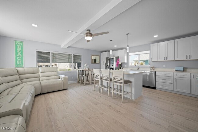 Building Photo - 6151 Estero Blvd