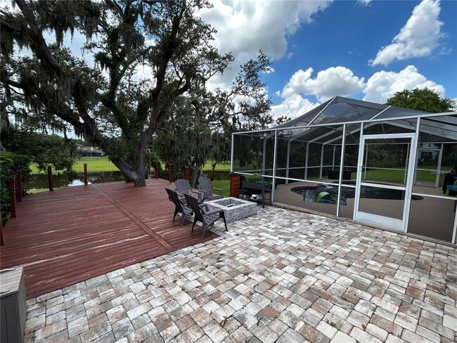 Building Photo - 702 Berry Bramble Dr
