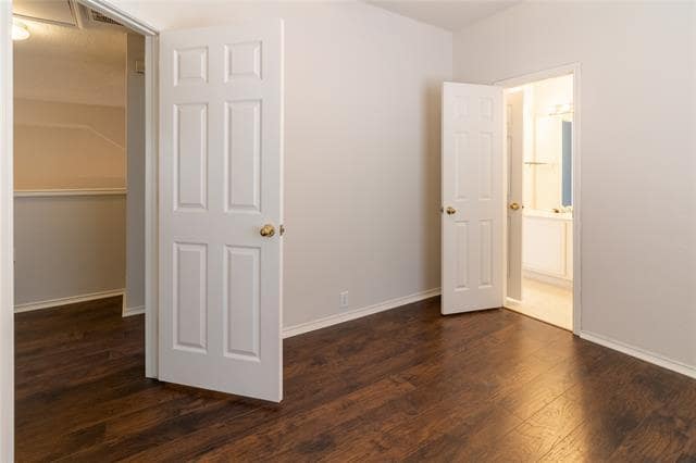 Building Photo - 1705 Kingston Ln