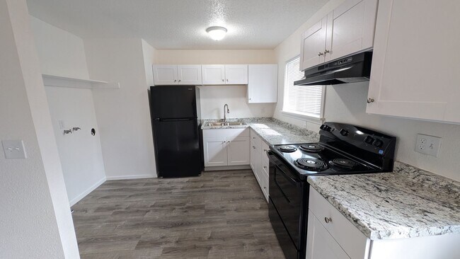 Building Photo - One level in Shewood